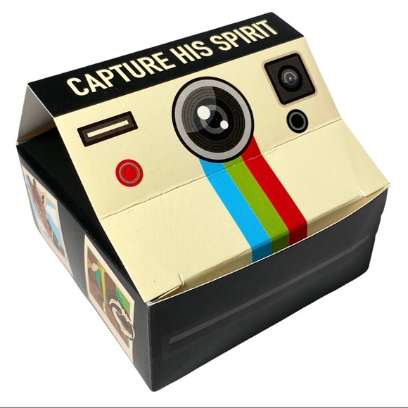 Treat Boxes 12ct Wild Encounters Instant Camera Candy - Picture 2 of 6